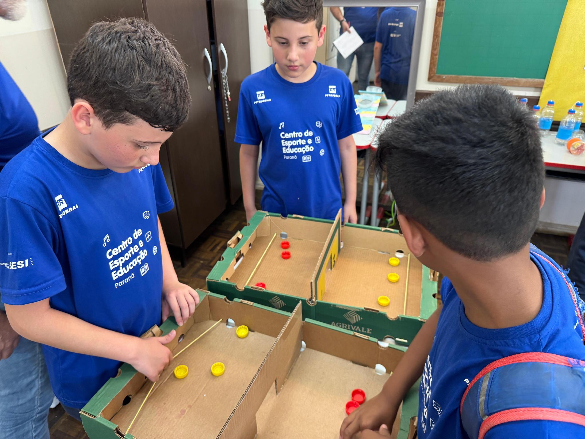 Da sala ao mundo: oficinas que conectam aprendizagem e viv�ncia