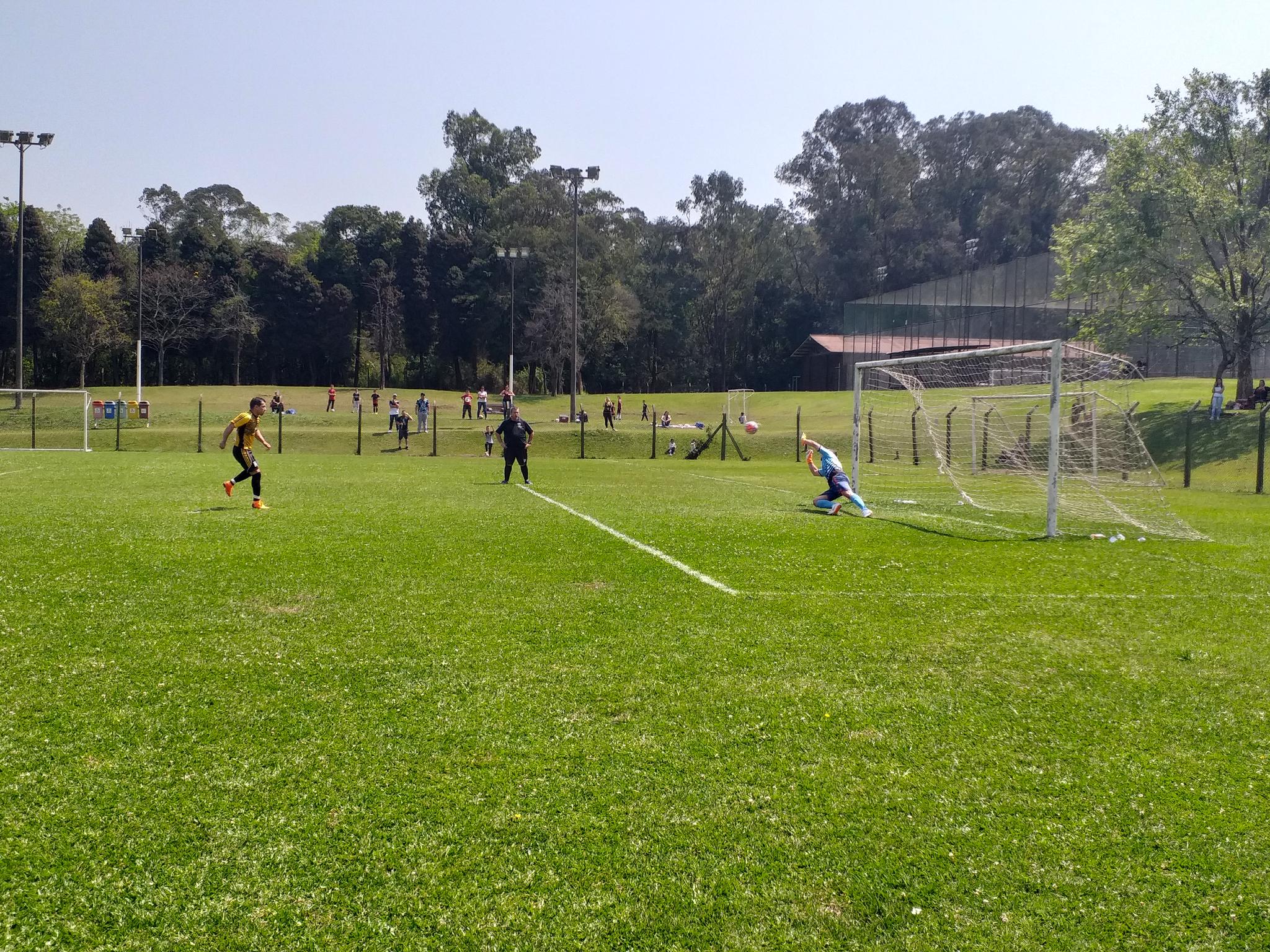 Fotos Futebol De Campo - Álbuns de fotos - Curitiba / Metropolitana -  Sistema Fiep - Jogos do Sesi - Fase Municipal e Regional - Curitiba /  Metropolitana